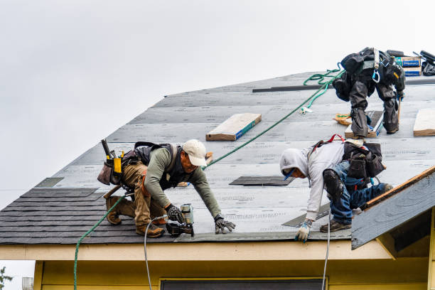 Professional Gutter Installation technician working in Downey, ID